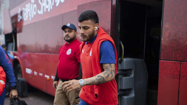 Alexis Vega está en proceso de llevar a cabo una demanda millonaria contra Chivas